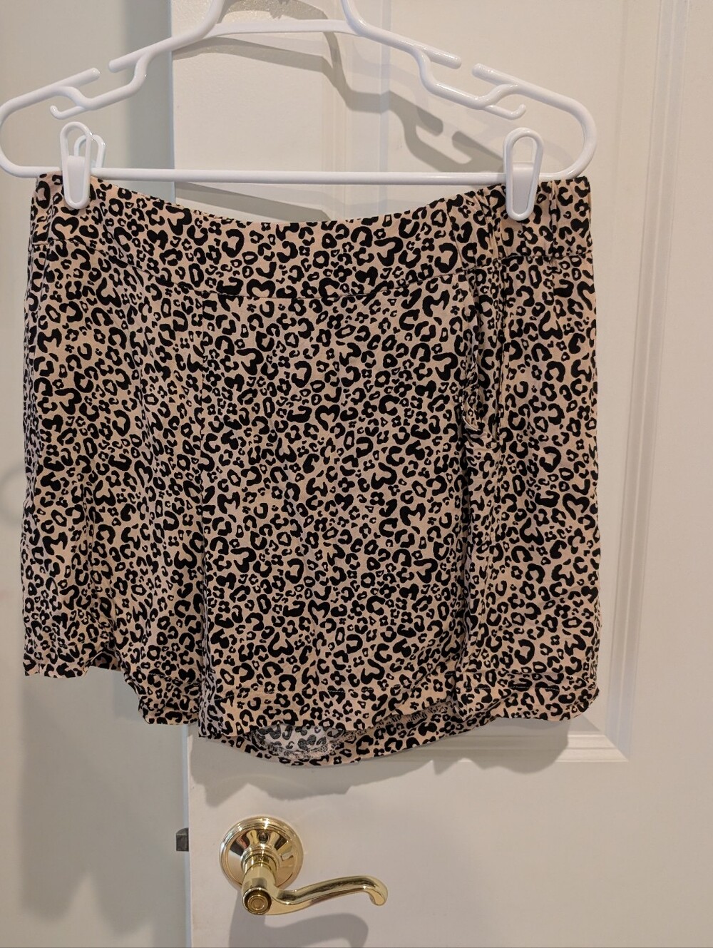 Nine West High Waist Leopard Print Shorts - Black on Tan